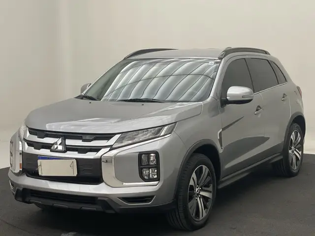 Carro Mitsubishi Outlander 2022 2.0 HPE CVT