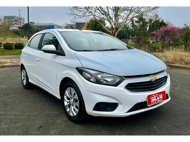 Carro Chevrolet Onix 2018 1.4 LT SPE/4
