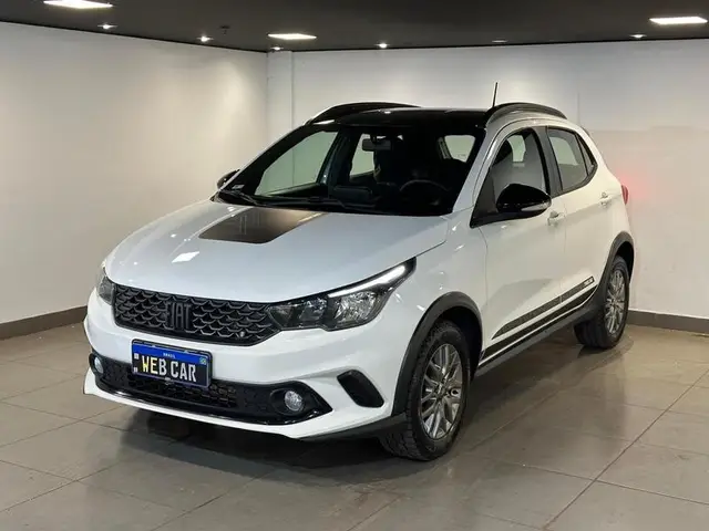Carro Fiat Argo 2021 Trekking 1.3 (Flex)