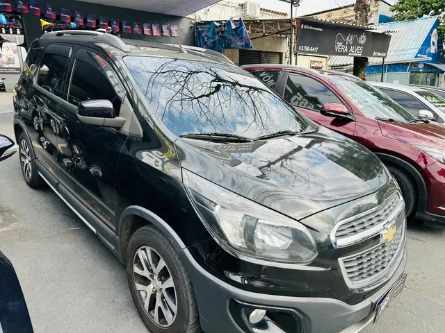 Carro Chevrolet Spin 2018 Activ 1.8 (Flex) (Aut)