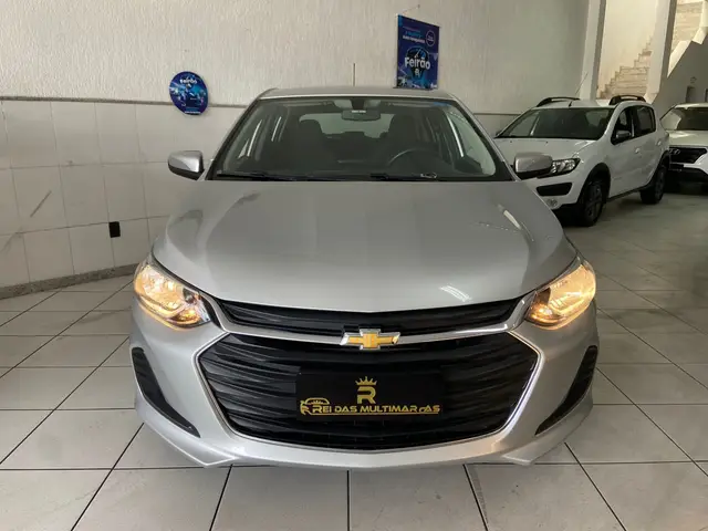 Carro Chevrolet Onix 2023 LT 1.0