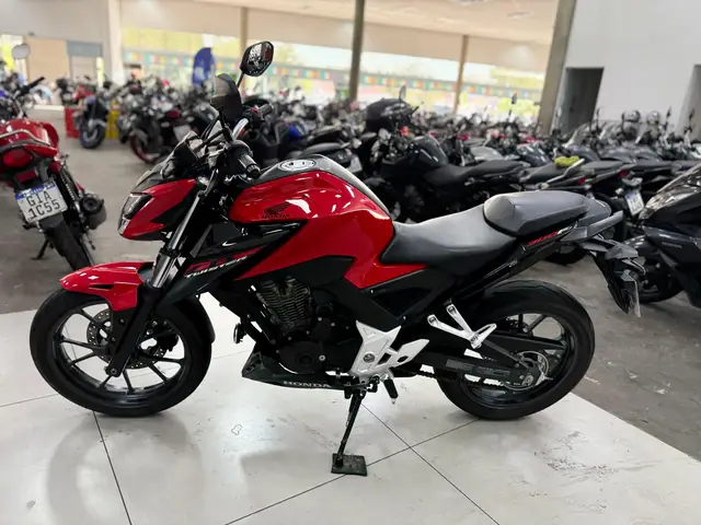 Moto Honda CB 300F Twister 2023 (CBS)