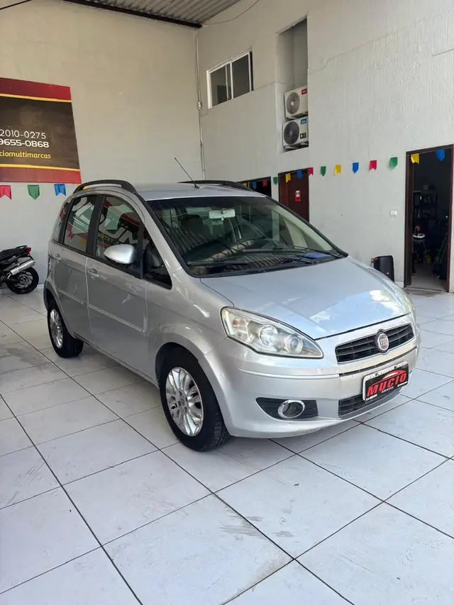 Carro Fiat Idea 2013 Essence 1.6 16V E.TorQ Dualogic (Flex)