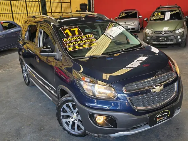 Carro Chevrolet Spin 2017 Activ 1.8 (Flex) (Aut)
