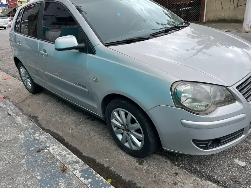 Volkswagen Polo Hatch. 1.6 8V E-Flex (Flex)