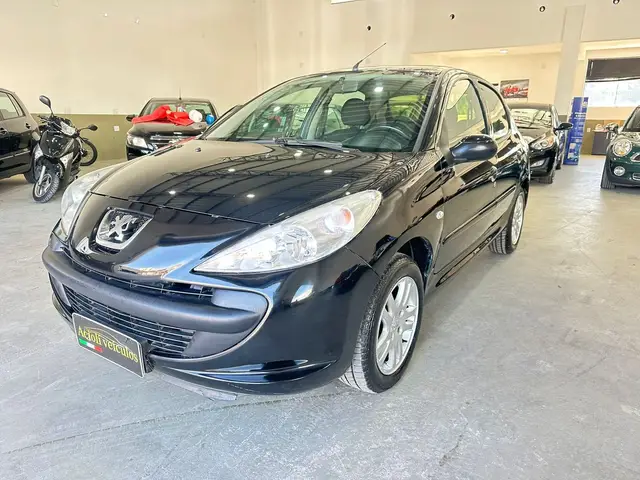 Carro Peugeot 207 2010 Hatch XR 1.4 8V (flex) 4p