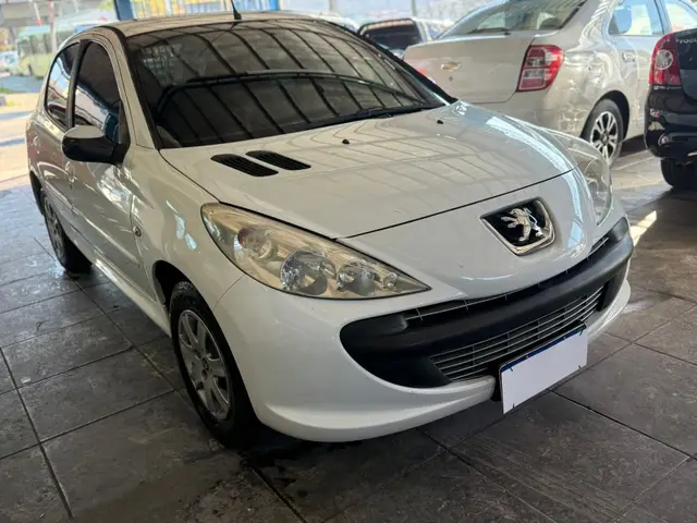 Carro Peugeot 207 2009 Hatch XR 1.4 8V (flex) 2p