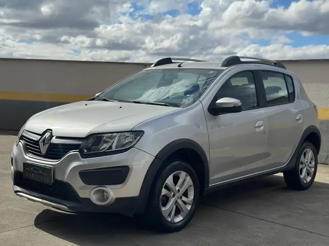 Carro Renault Sandero Stepway 2017 1.6 16V SCe (Flex)