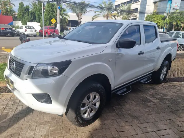Carro Nissan Frontier 2021 2.3 TD CD S 4x4