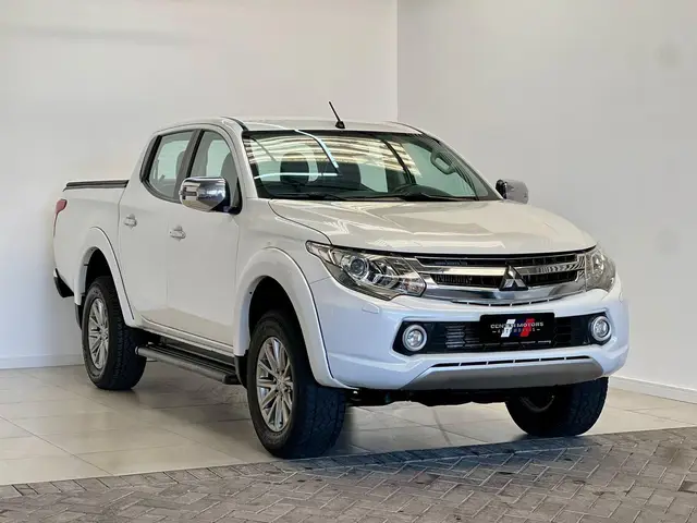 Carro Mitsubishi L200 Triton Sport 2019 Sport 2.4 DID-H HPE-S Top 4WD (Aut)