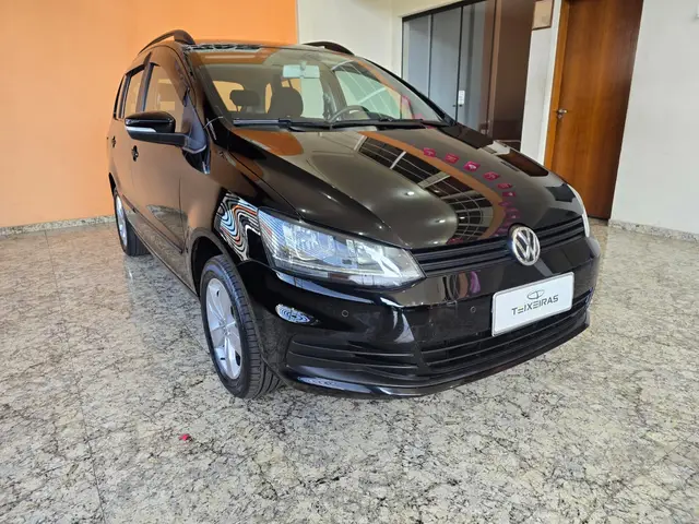 Carro Volkswagen SpaceFox 2018 1.6 MSI Trendline (Flex)
