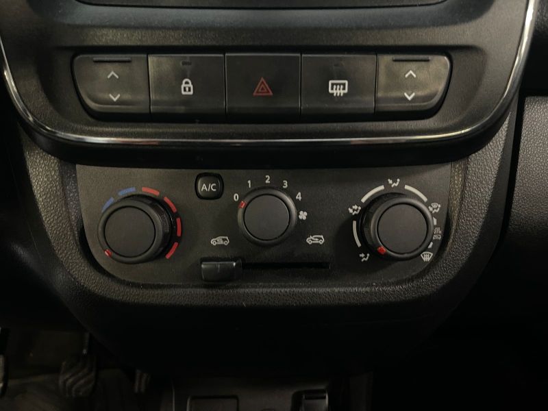 Kwid Zen 1.0 12v SCe (Flex)