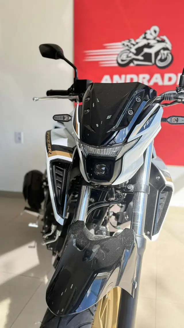 Moto Yamaha Fazer FZ25 2025 ABS