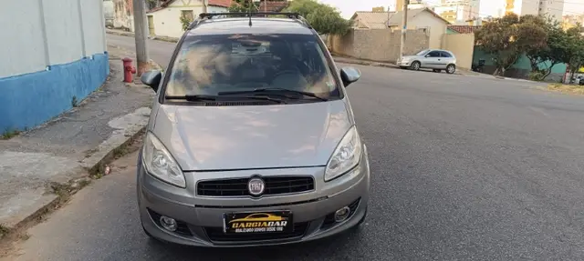Carro Fiat Idea 2011 Essence 1.6 16V E.TorQ Dualogic (Flex)