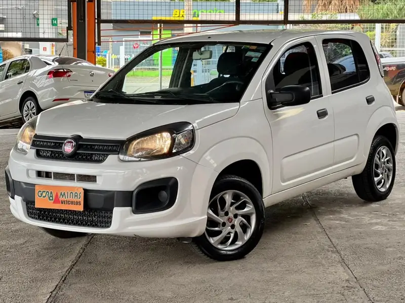 Fiat Uno Attractive 1.0