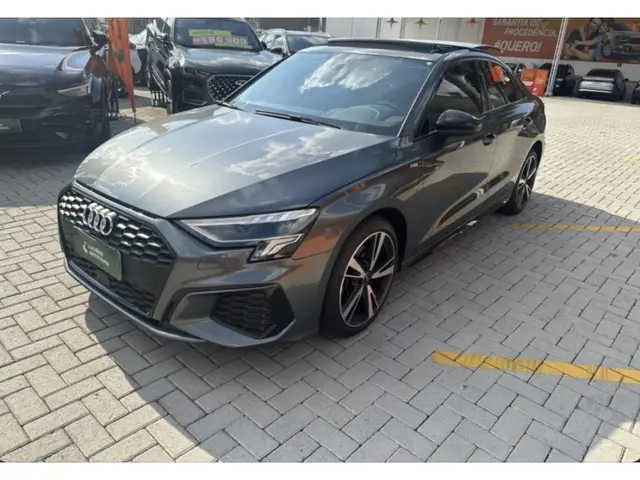 Carro Audi A3 2023 Performance Black 2.0 TFSI S tronic (Aut)
