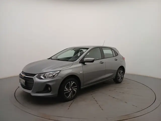 Carro Chevrolet Onix Plus 2025 LT 1.0