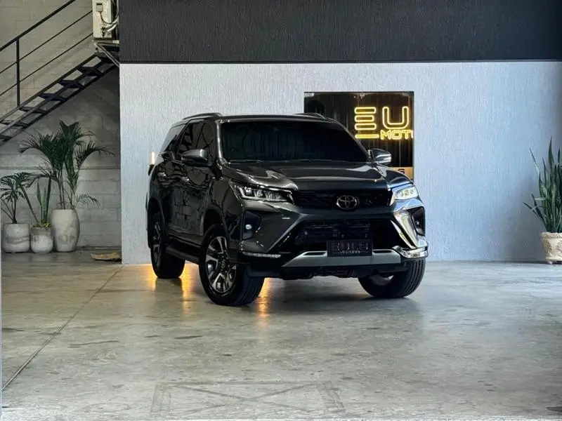 Toyota SW4 Diamond  2.8 Turbodiesel 4x4 (Aut.)