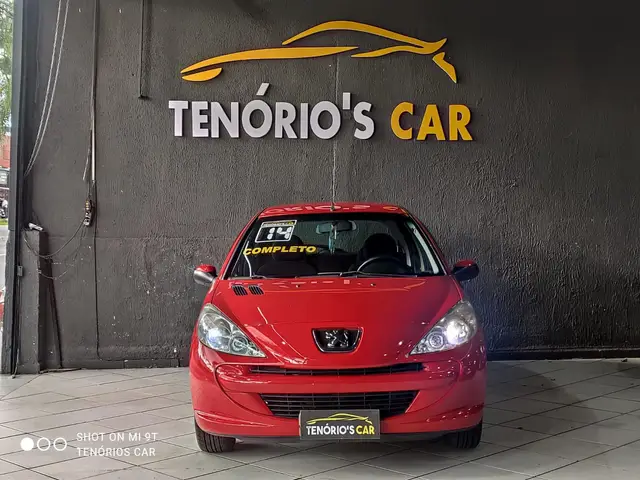 Carro Peugeot 207 2014 Hatch Active 1.4 (Flex)