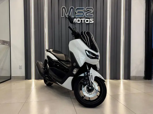 Moto Yamaha NMax 2022 160 ABS