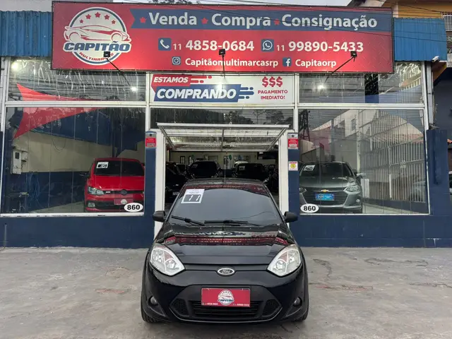 Carro Ford Fiesta Hatch 2011 1.0 (Flex)