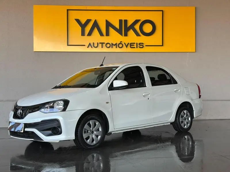 Toyota Etios Sedan X 1.5 (Aut) (Flex)