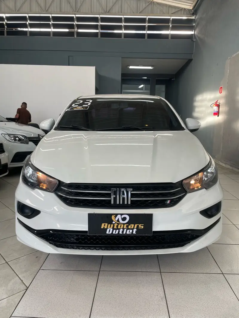 Fiat Cronos 1.0 (Flex) MT