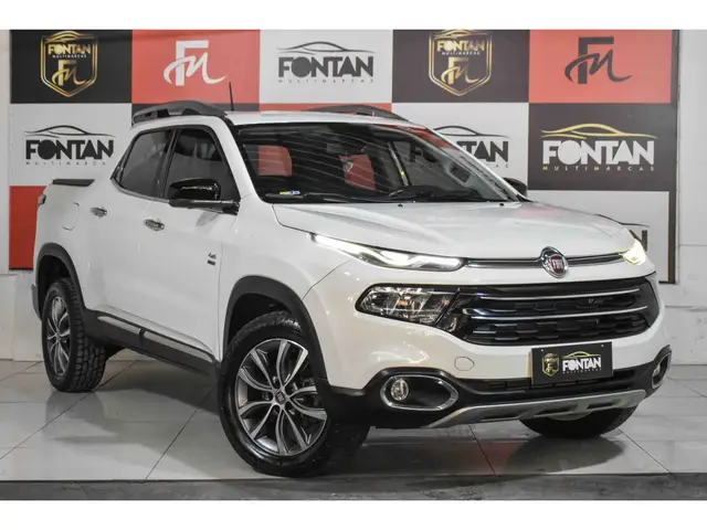 Carro Fiat Toro 2019 Volcano 2.0 diesel AT9 4x4