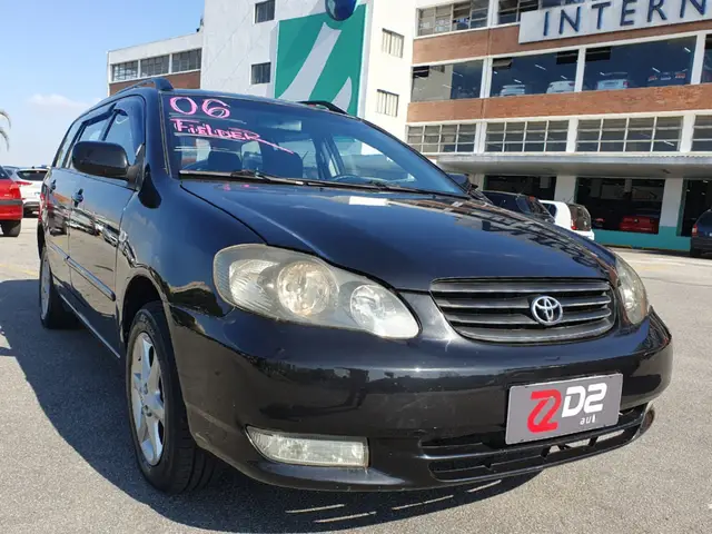 Carro Toyota Fielder 2006 1.8 16V (aut)