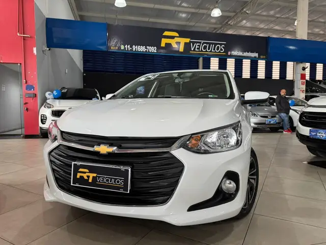 Carro Chevrolet Onix 2024 LT 1.0