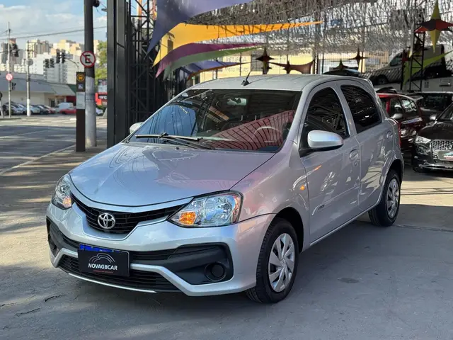 Carro Toyota Etios 2018 X 1.3 (Aut) (Flex)