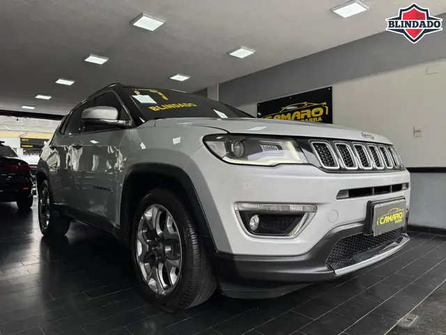 Carro Jeep Compass 2017 2.0 Limited (Aut) (Flex)