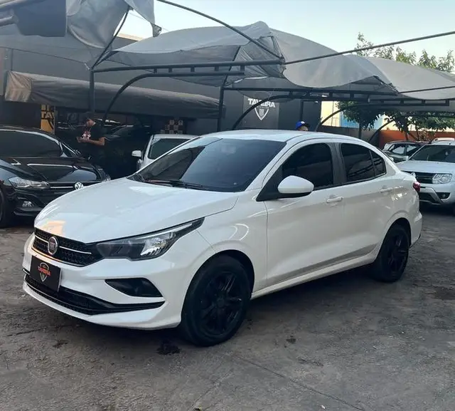 Carro Fiat Cronos 2019 1.3 Drive Firefly (Flex)