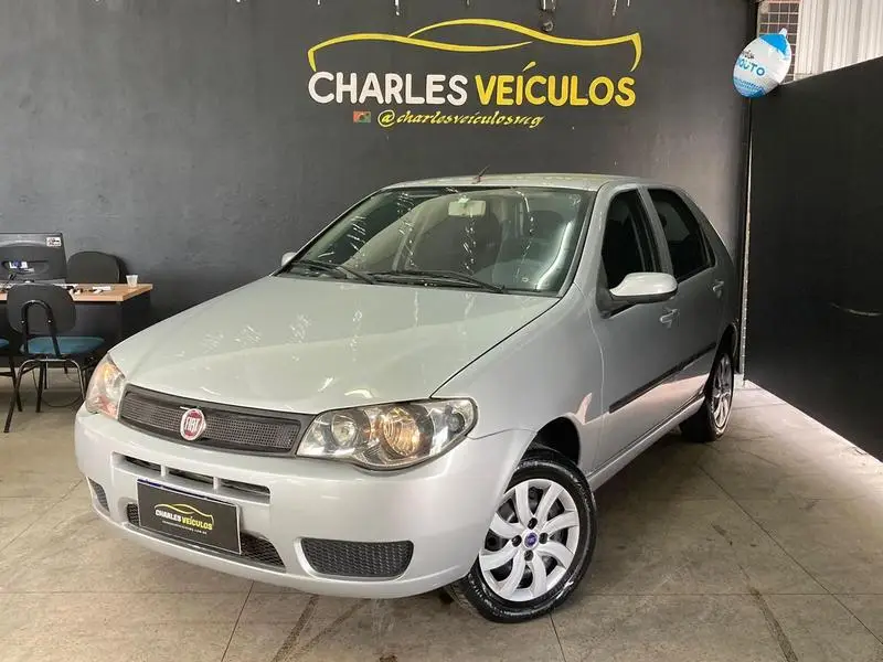 Fiat Palio ELX 1.4 (Flex)