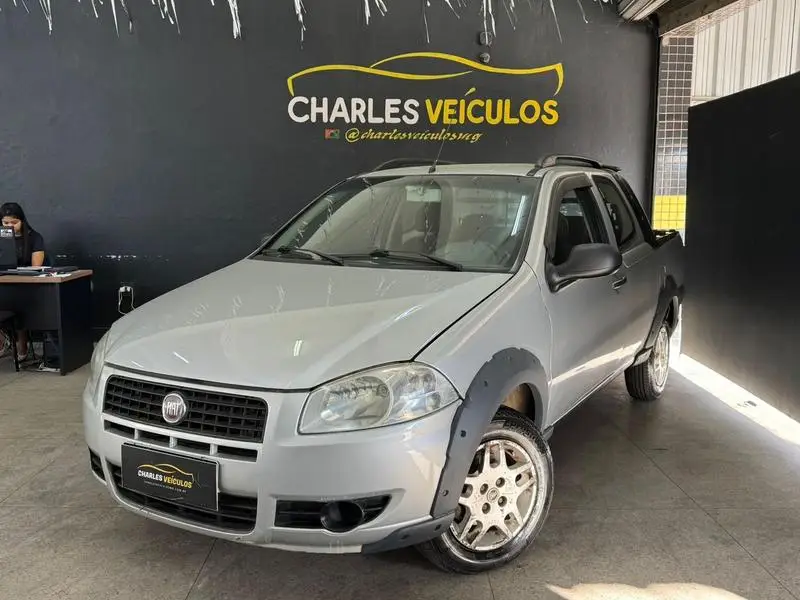Fiat Strada Working 1.4 (Flex) (Cabine Dupla)