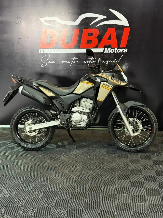 Moto Honda XRE 300 2023 Adventure