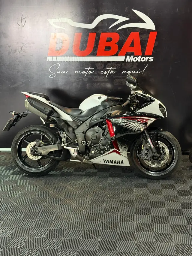 Moto Yamaha YZF R1 2013 1000 cc