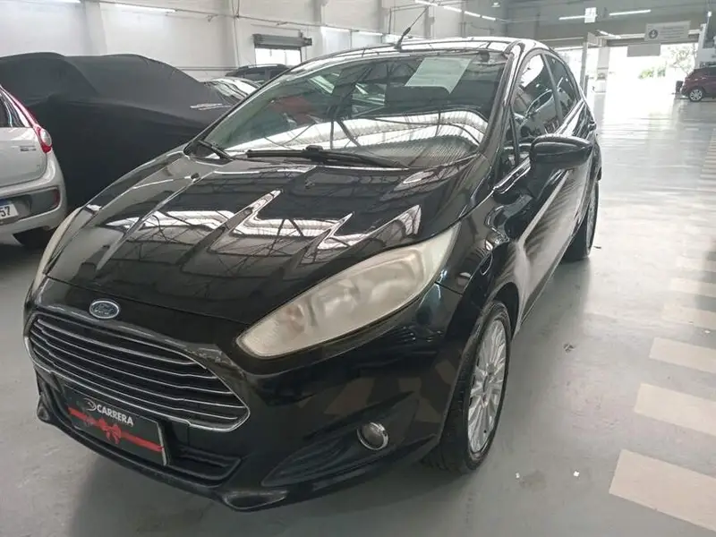 Ford Titanium Powershift 1.6 (Flex)