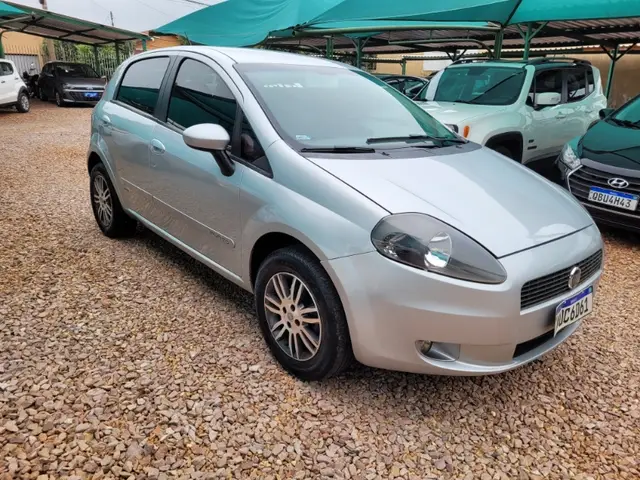 Carro Fiat Punto 2012 Attractive 1.4 (Flex)