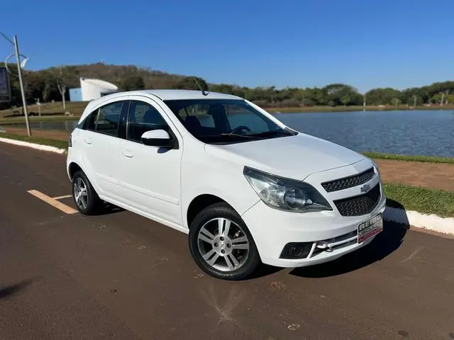 Carro Chevrolet Agile 2013 LT 1.4 8V (Flex)