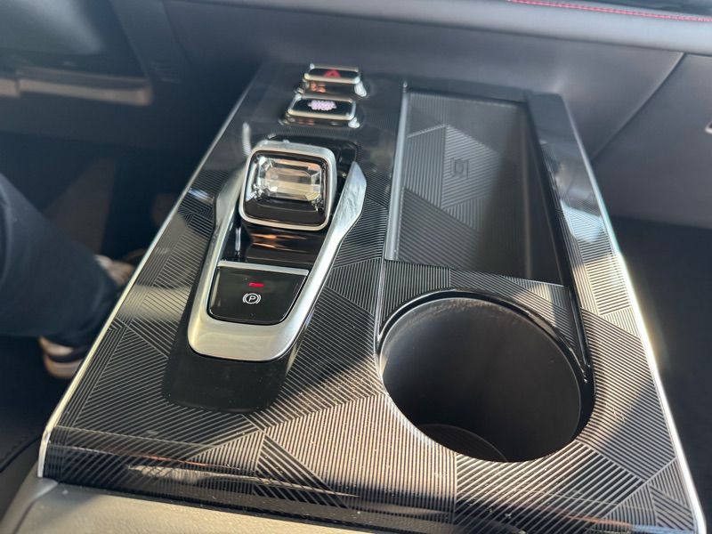 GS4 Hybrid Premium