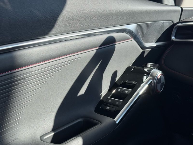 GS4 Hybrid Premium