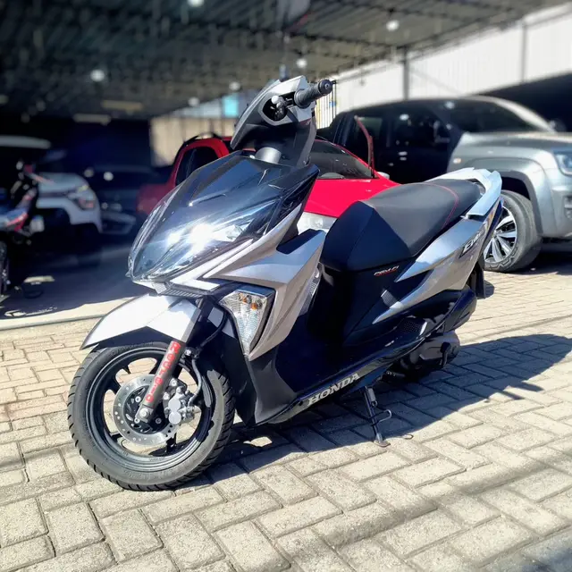Moto Honda Elite 125 CBS