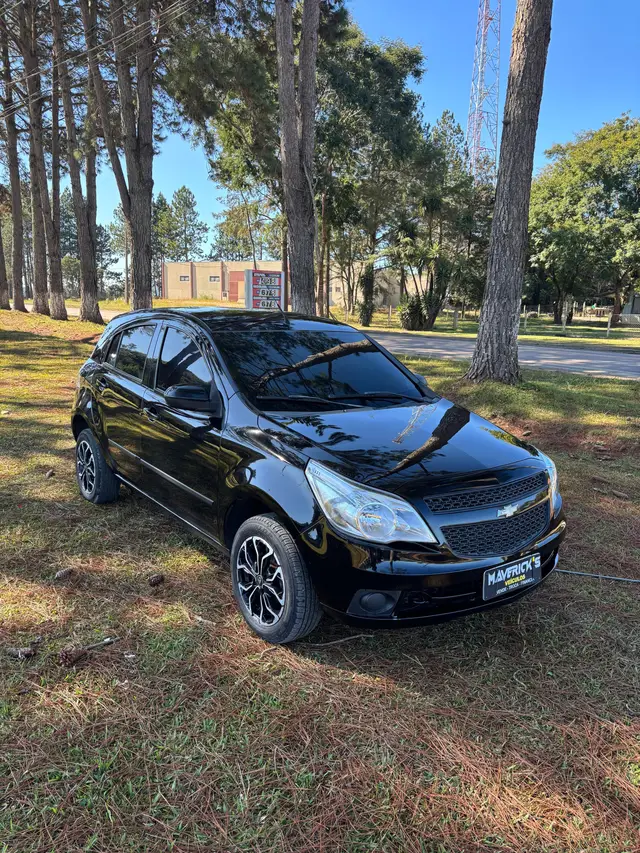 Carro Chevrolet Agile 2013 LT 1.4 8V (Flex)