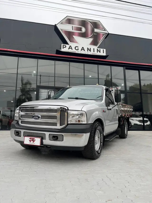 Caminhão Ford F 350 2017 Trompicampo 2.8 CD 4X2