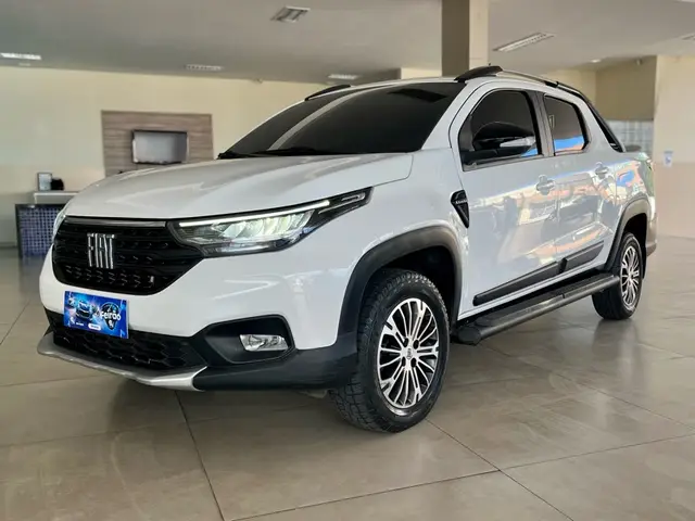 Carro Fiat Strada 2023 Ranch 1.3 Flex 8V CD Aut.