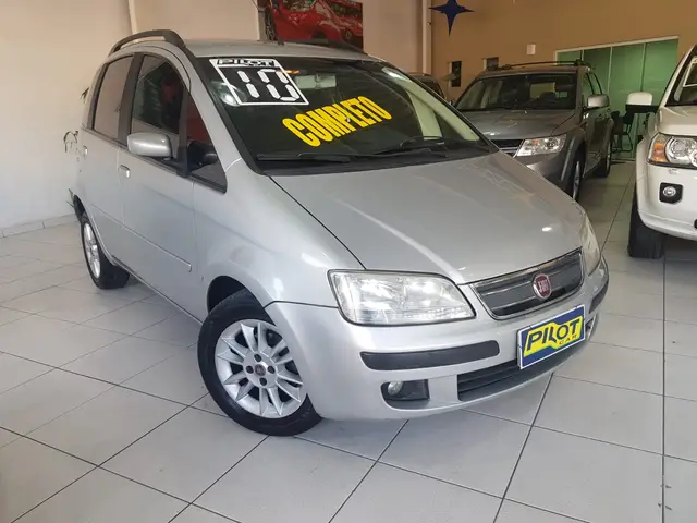 Carro Fiat Idea 2010 ELX 1.4 (Flex)