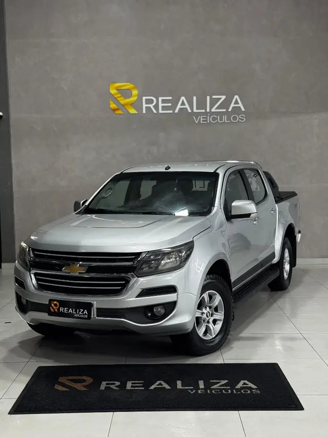Carro Chevrolet S10 Cabine Dupla 2017 S10 2.8 CTDI LT 4WD (Cabine Dupla)