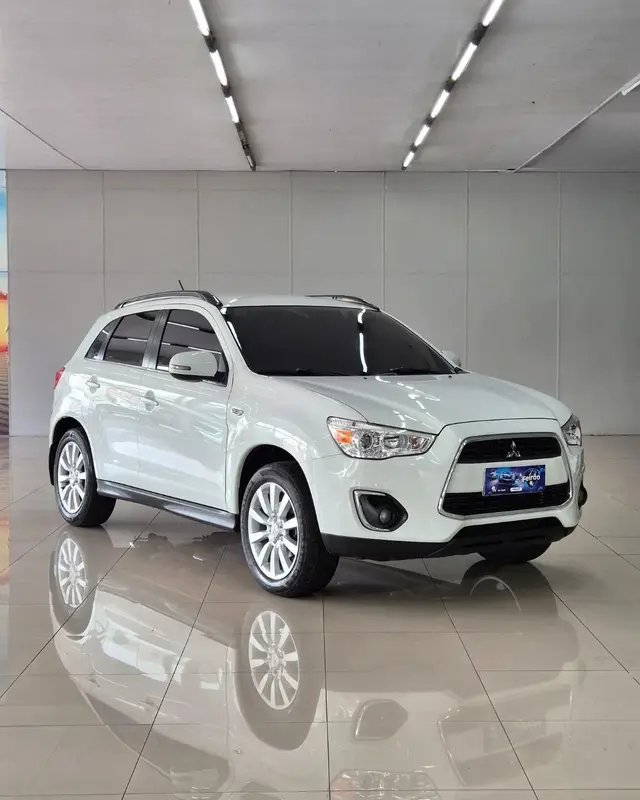 Carro Mitsubishi ASX 2015  2.0 (Aut) 4x4