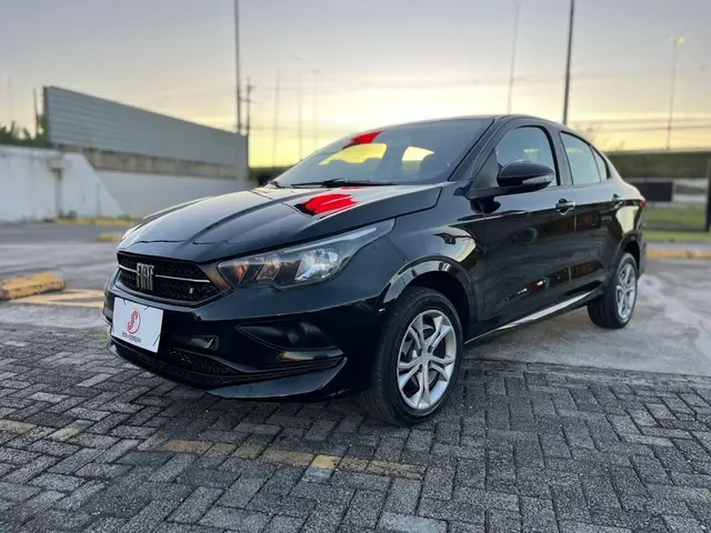 Carro Fiat Cronos 2022 Drive 1.3